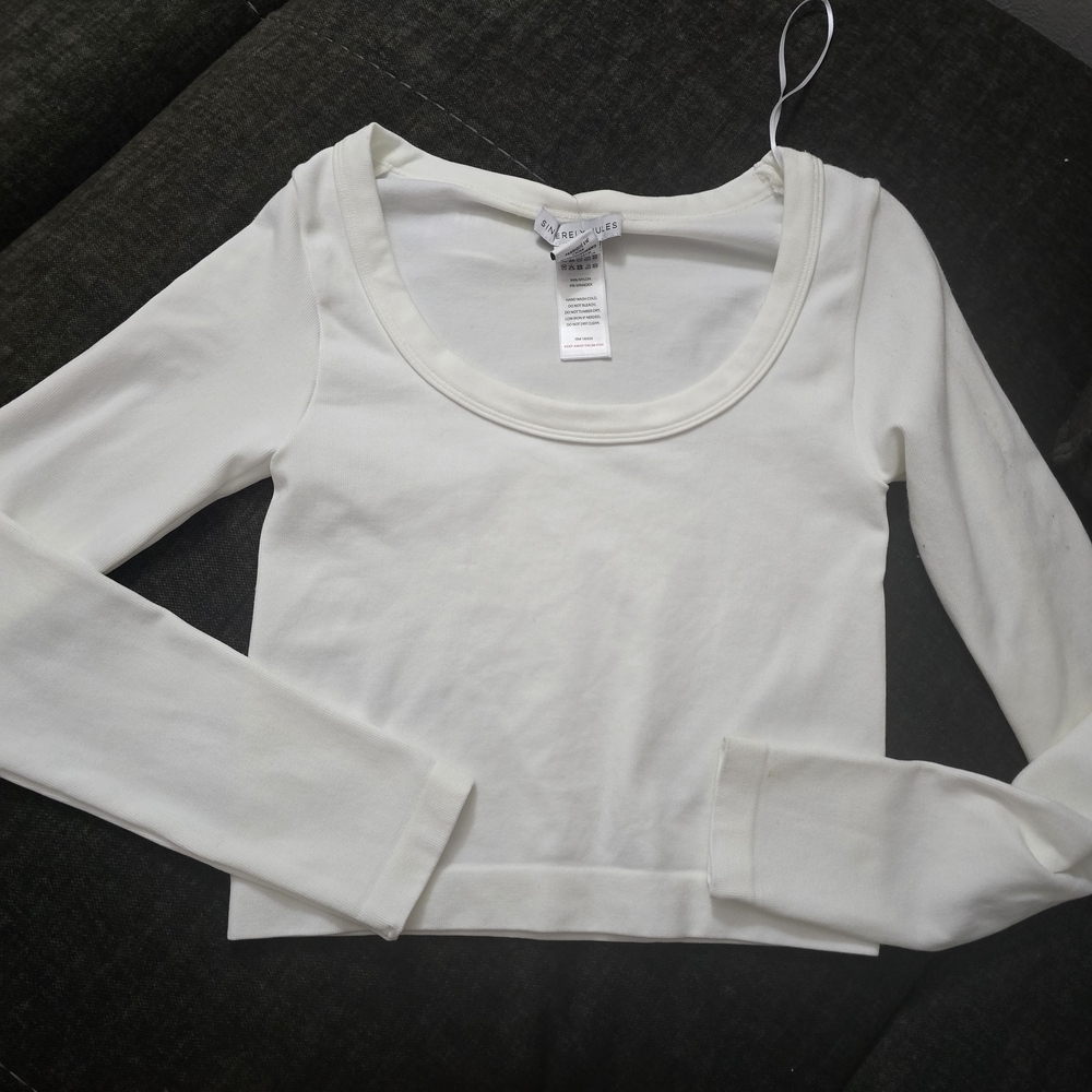 Women's White Long Sleeve Top